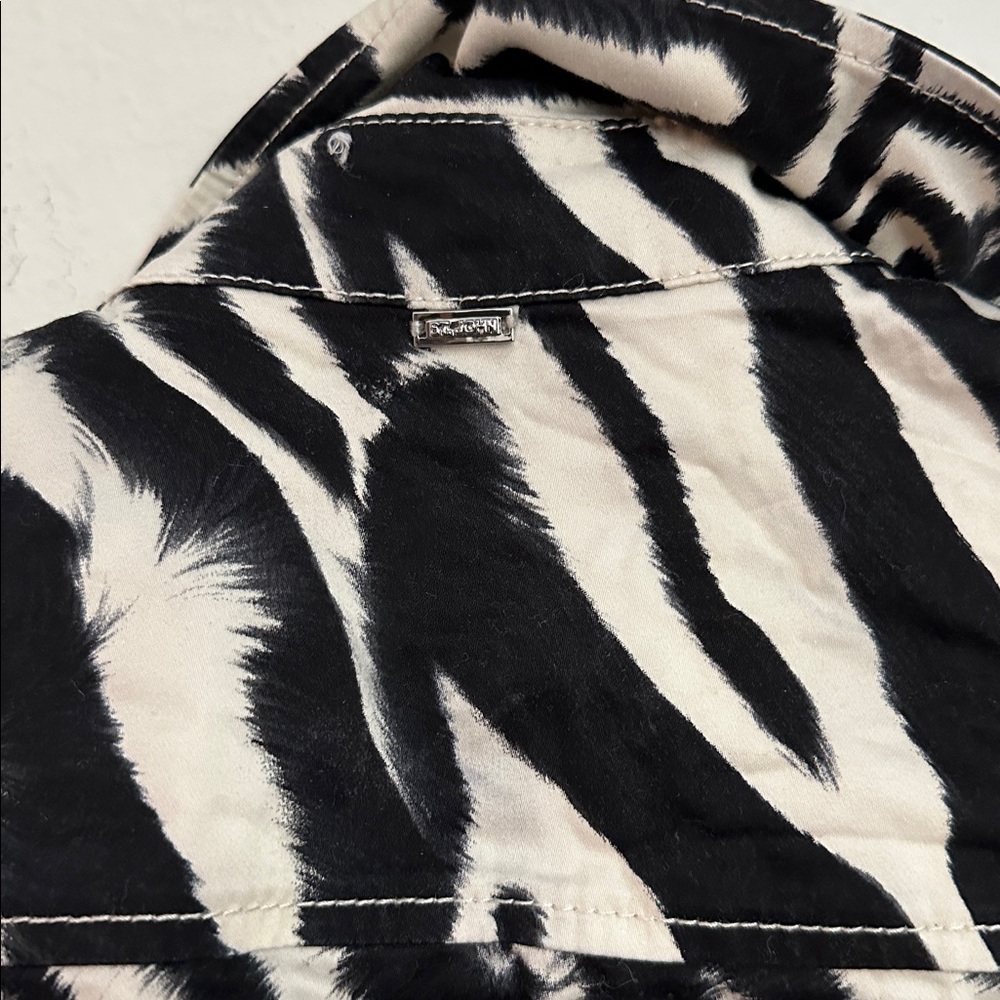 Chic Zebra Pattern Jacket - image 7